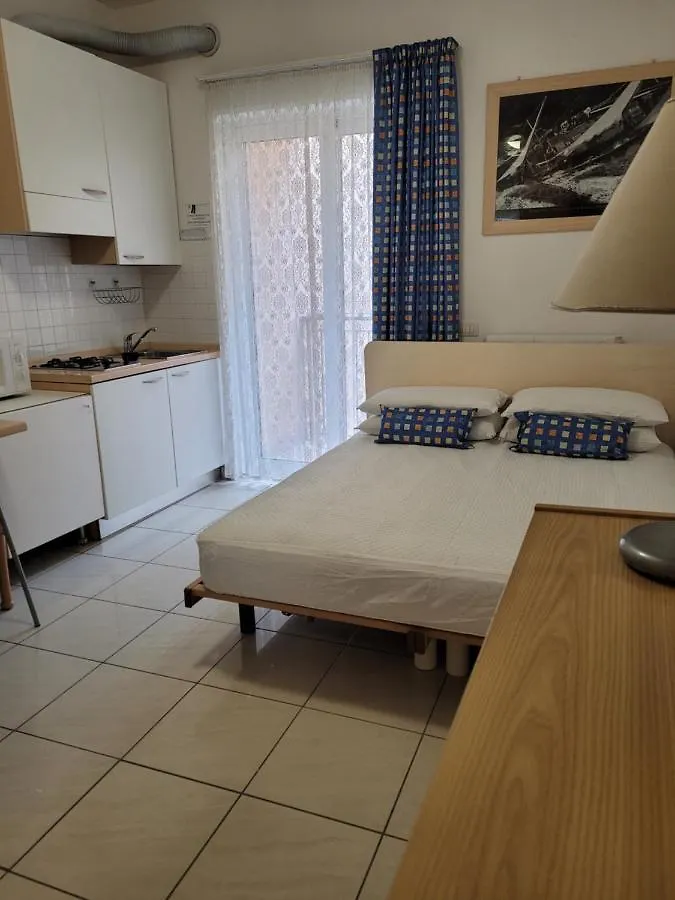 Casa Lucia Centro Apartment Deluxe Sottomarina Italy