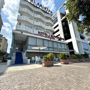 Hotel Ariston, Sottomarina